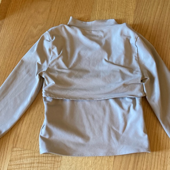 Abercrombie and Fitch Top - Picture 3 of 3